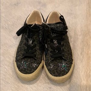 Cheetah Sparkle Star shoes